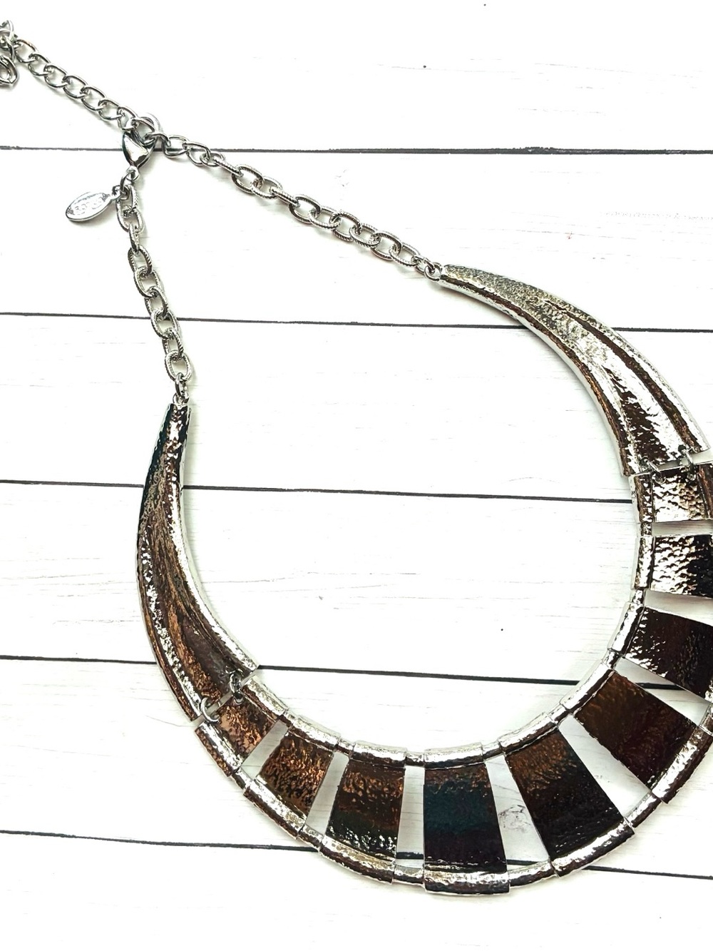NWOT Chico's Silver-Tone Textured Crescent Collar Statement Bib Necklace